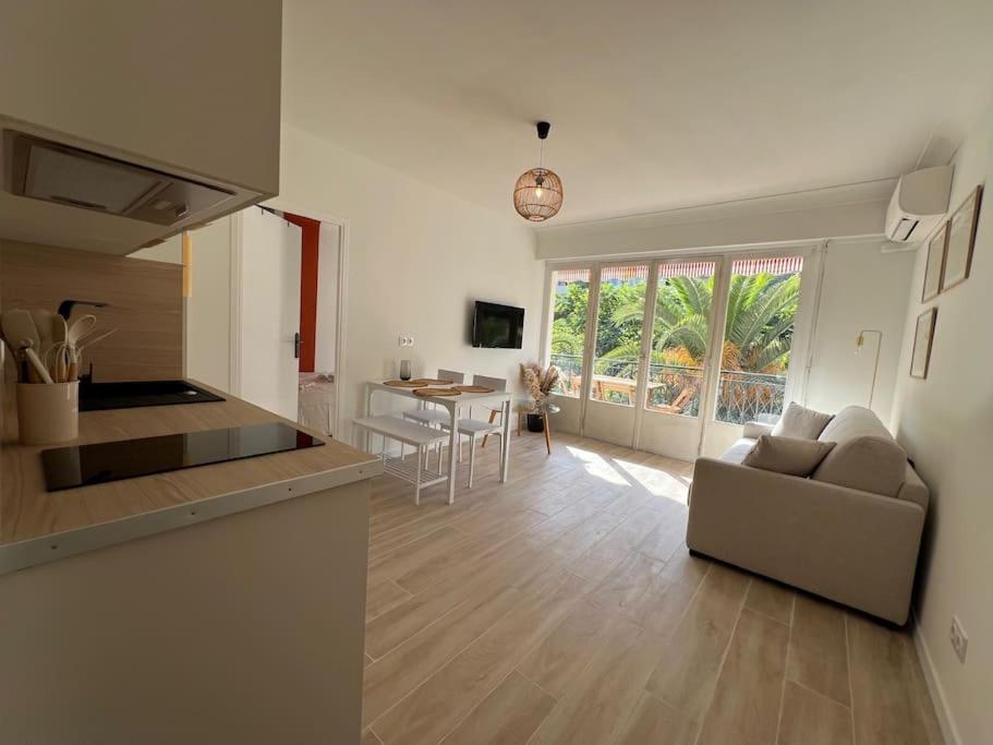 Magnifique T2 Proche Mer Et Ville Refait A Neuf Avec Terrasse Mentone Esterno foto